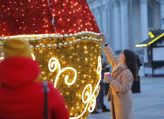 Russia New Year Preparations
