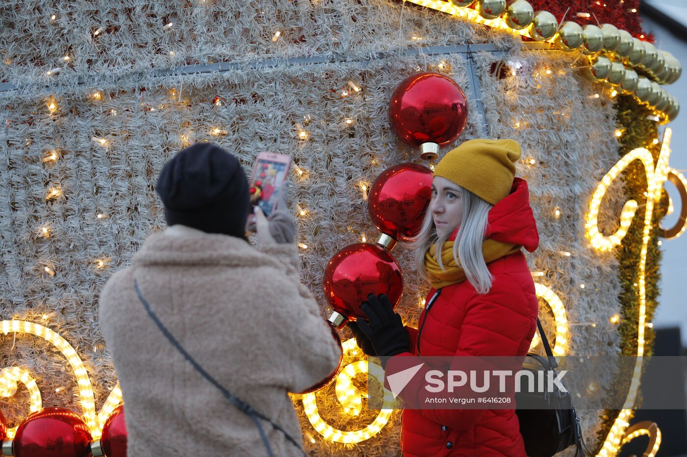Russia New Year Preparations