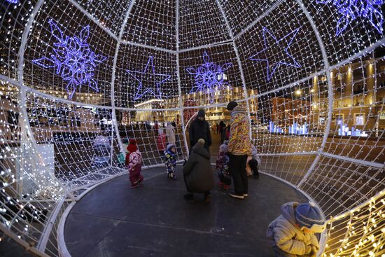 Russia New Year Preparations