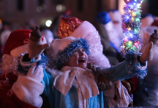 Russia New Year Preparations 