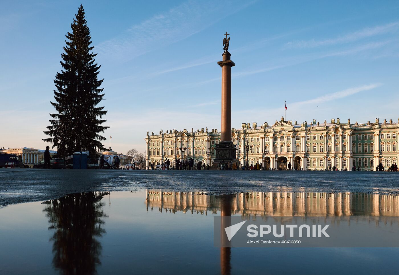 Russia New Year Preparations
