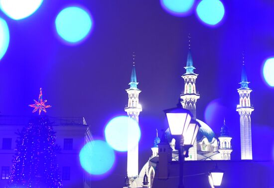 Russia New Year Preparations