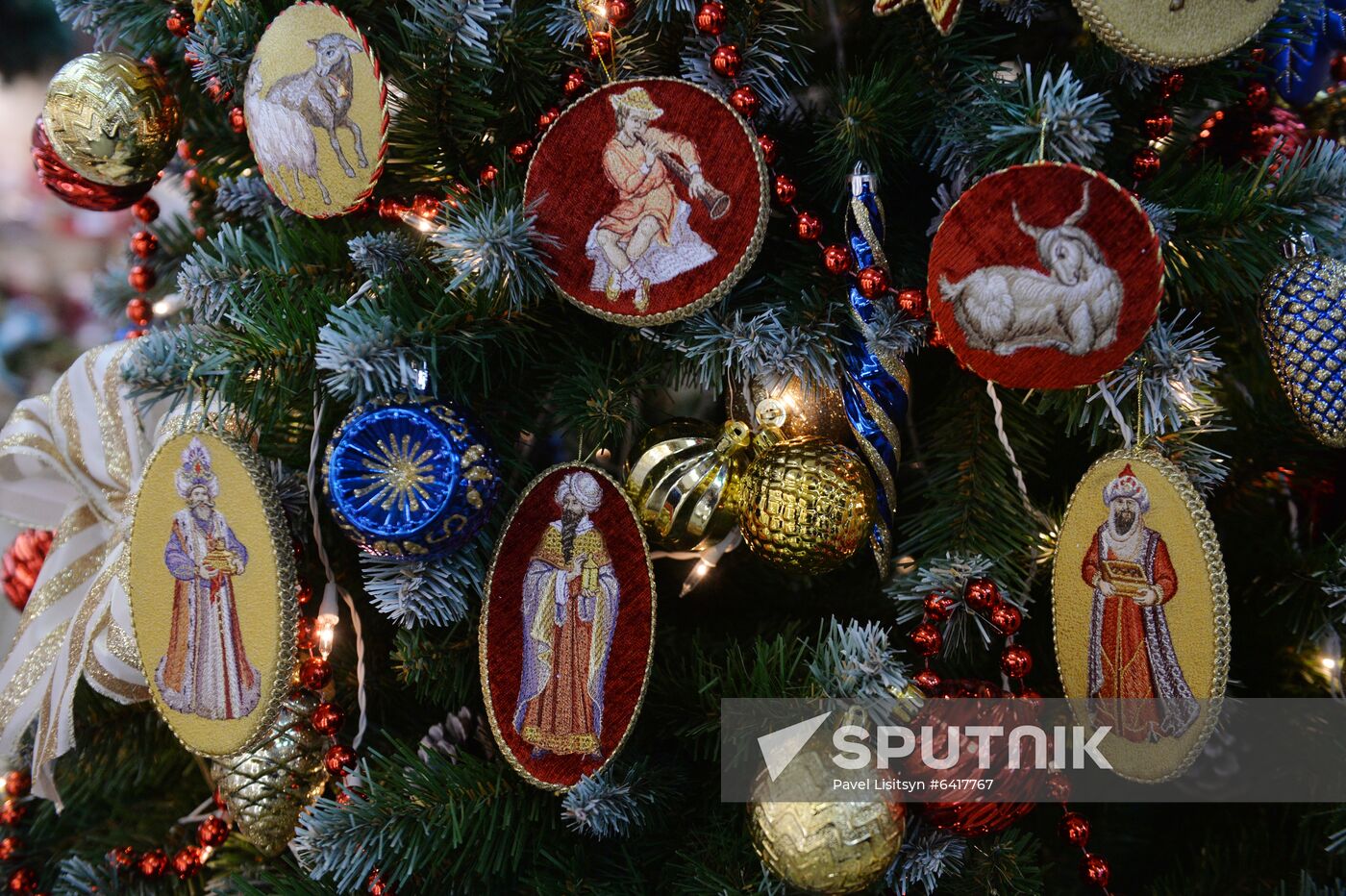 Russia Christmas Preparation