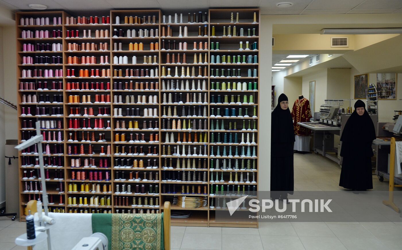 Russia Christmas Preparation