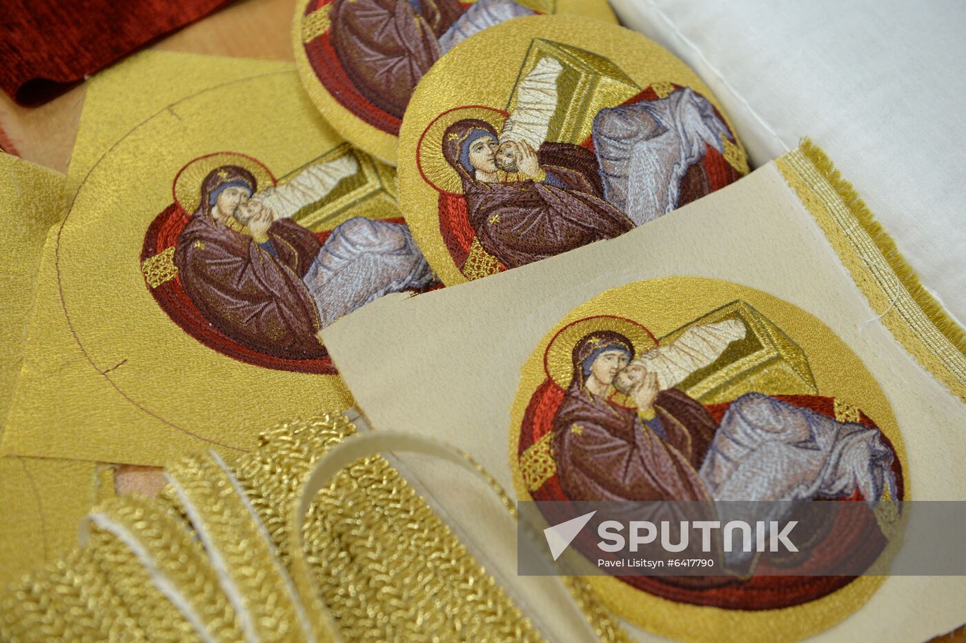 Russia Christmas Preparations