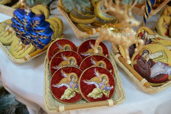 Russia Christmas Preparations