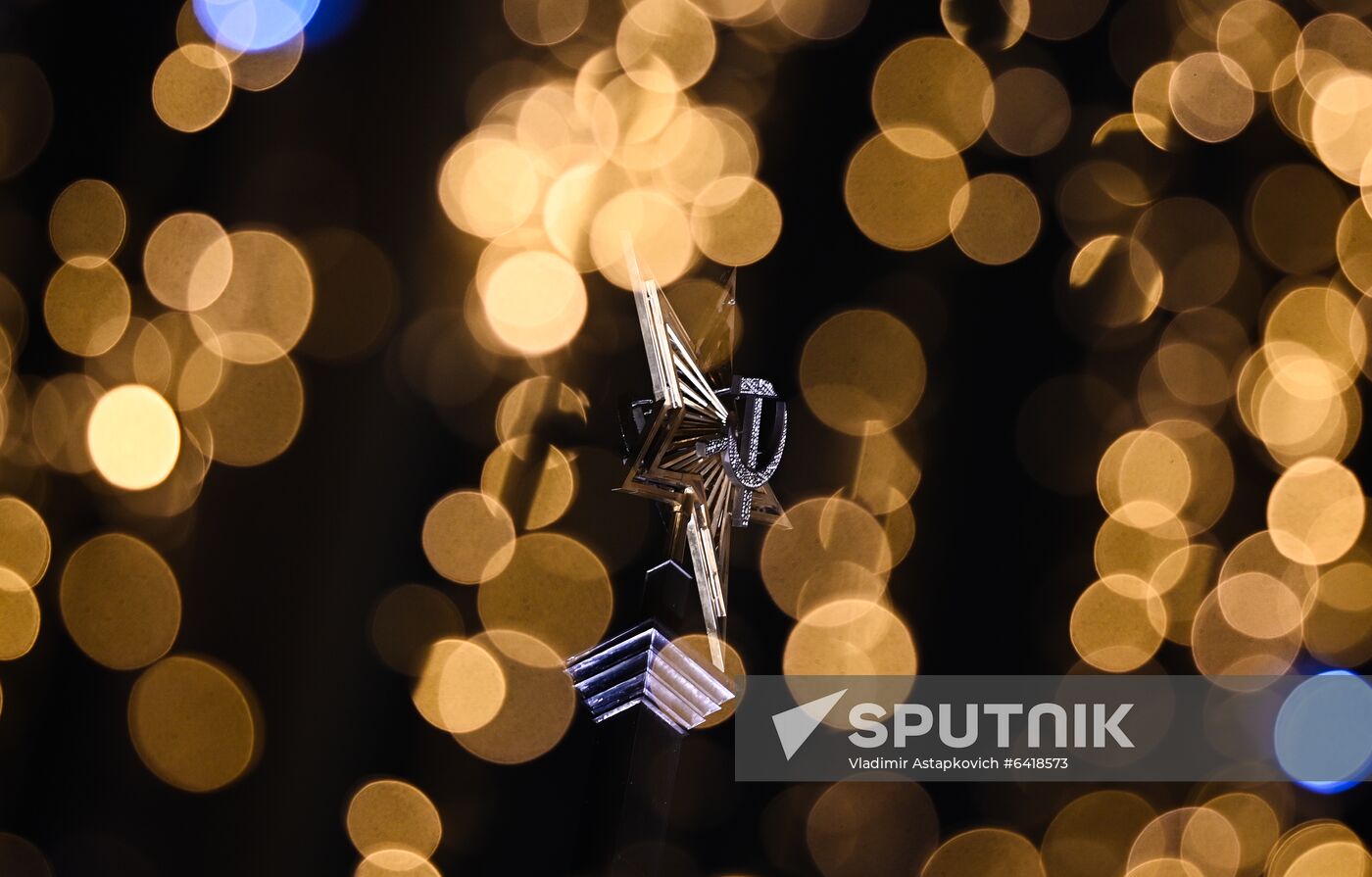 Russia New Year Preparations