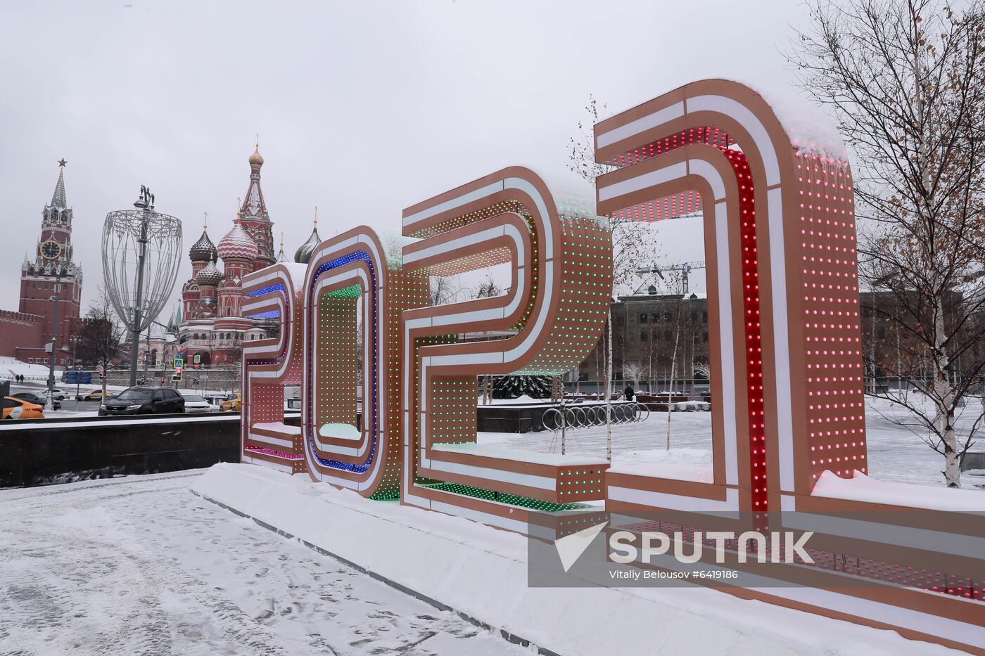 Russia New Year Preparations
