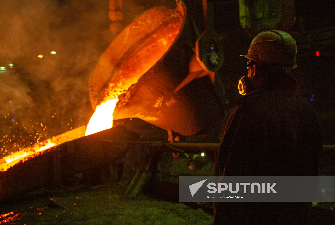 Russia Smelting Workshop