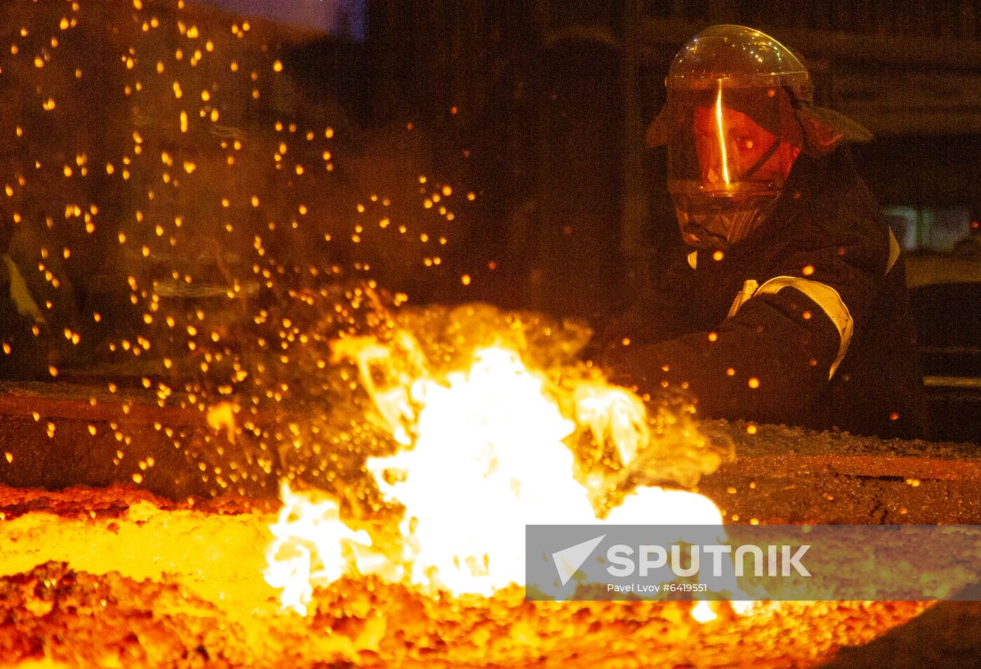 Russia Smelting Workshop