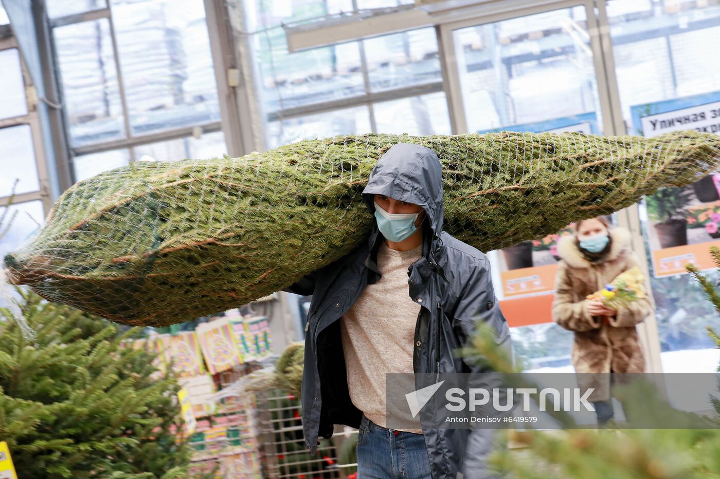Russia New Year Preparations