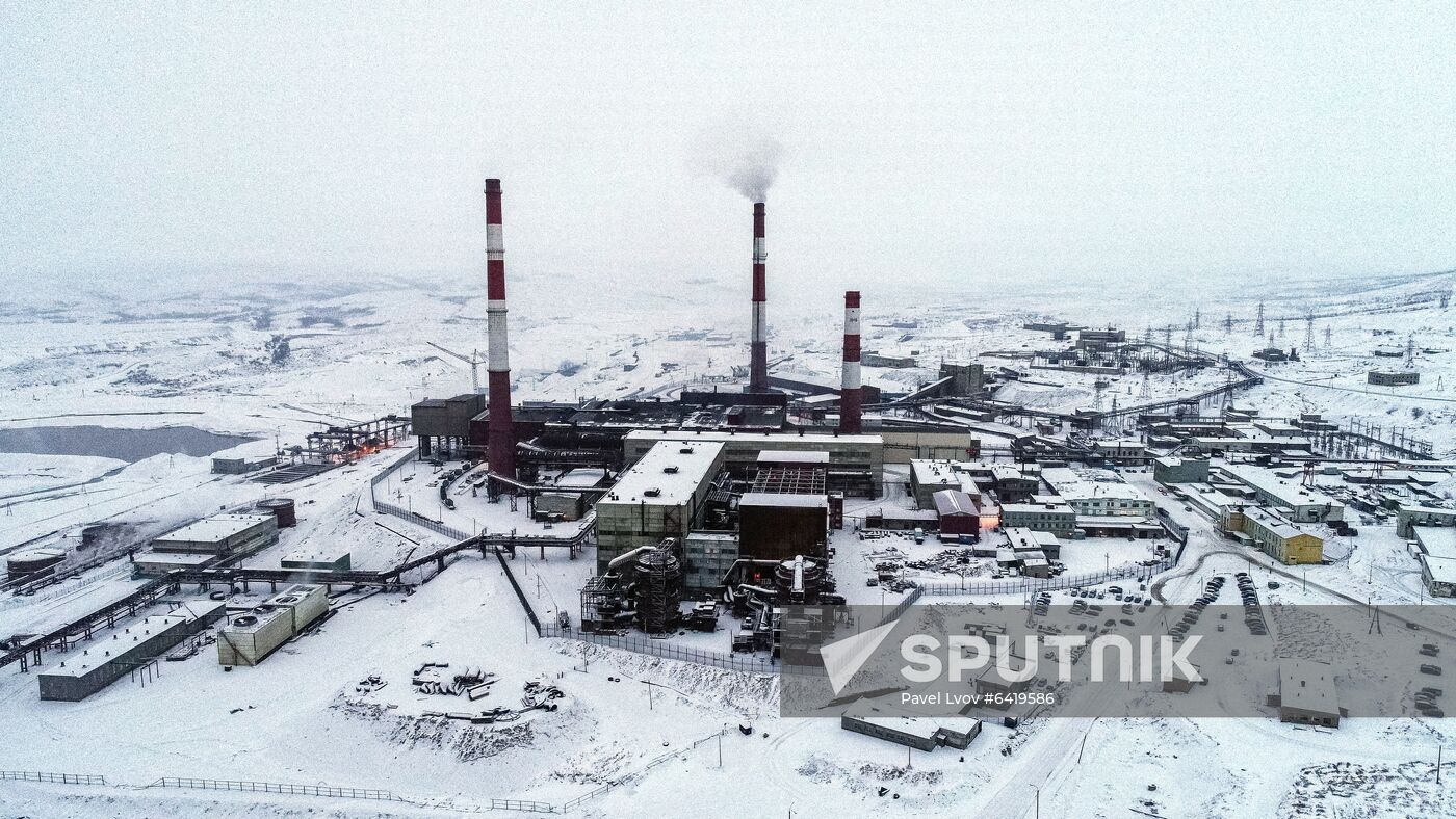 Russia Smelting Workshop