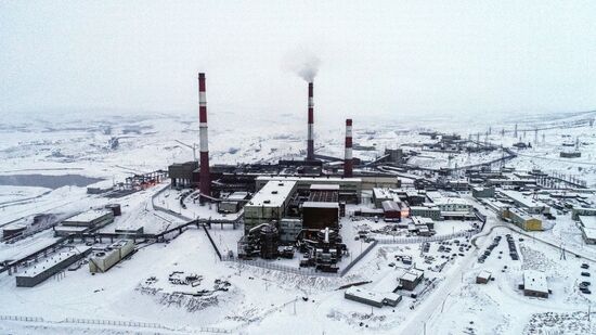 Russia Smelting Workshop