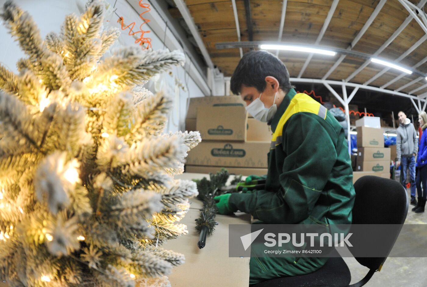 Russia New Year Preparations