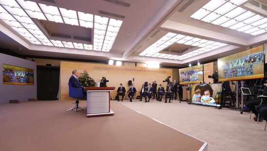 Russia Putin News Conference