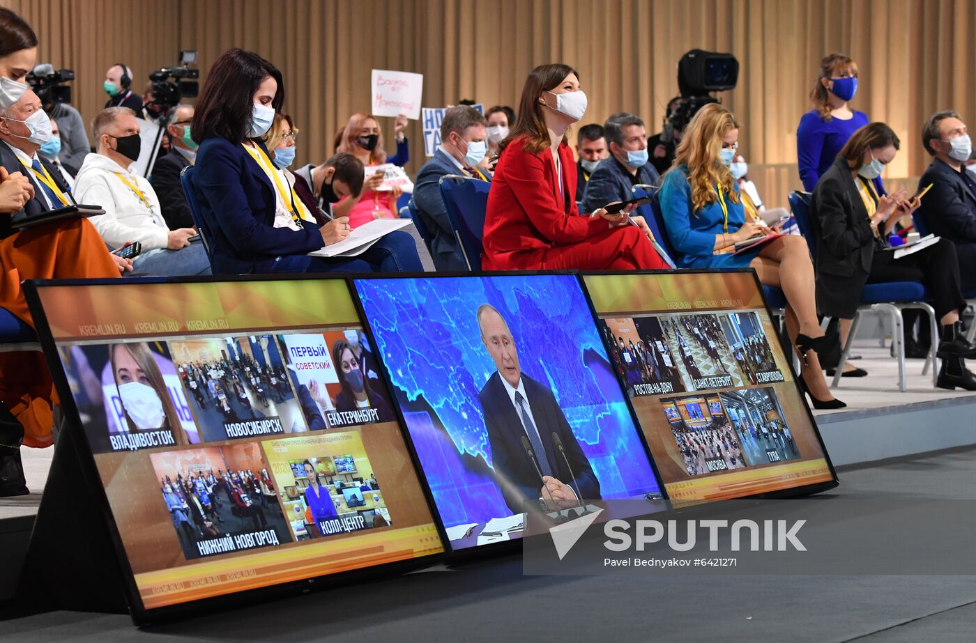 Russia Putin News Conference