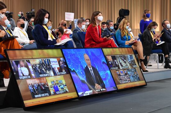 Russia Putin News Conference