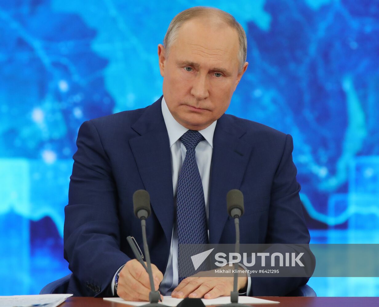 Russia Putin News Conference