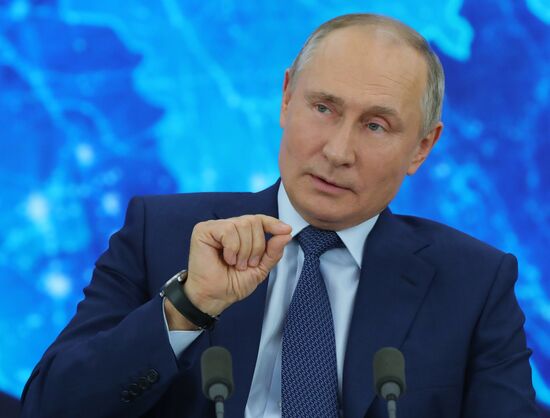 Russia Putin News Conference