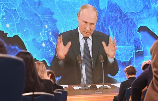 Russia Putin News Conference