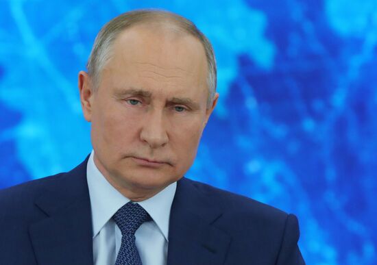 Russia Putin News Conference