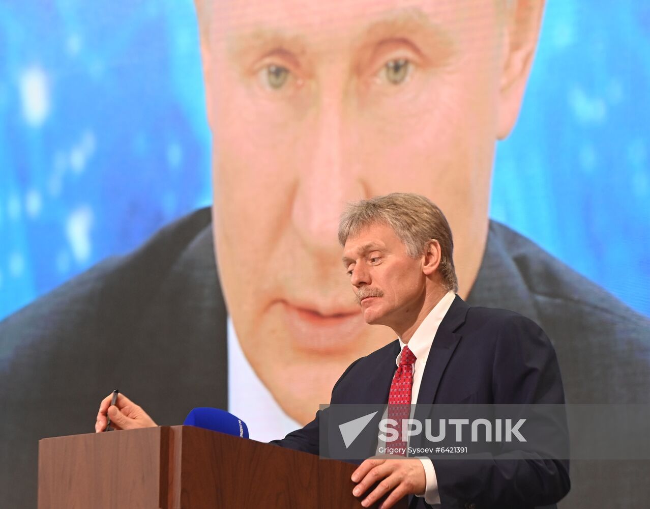 Russia Putin News Conference