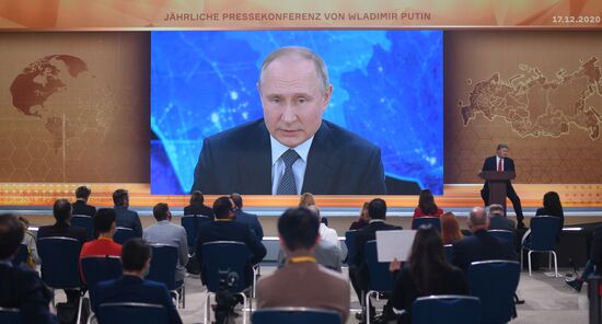 Russia Putin News Conference