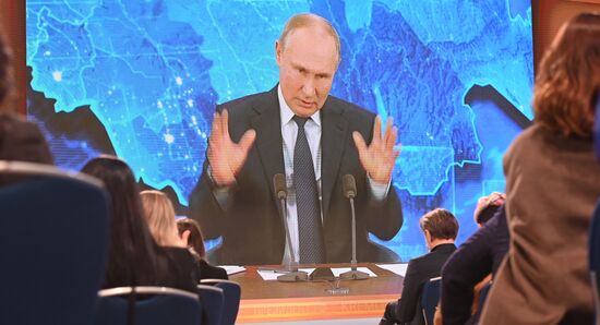 Russia Putin News Conference