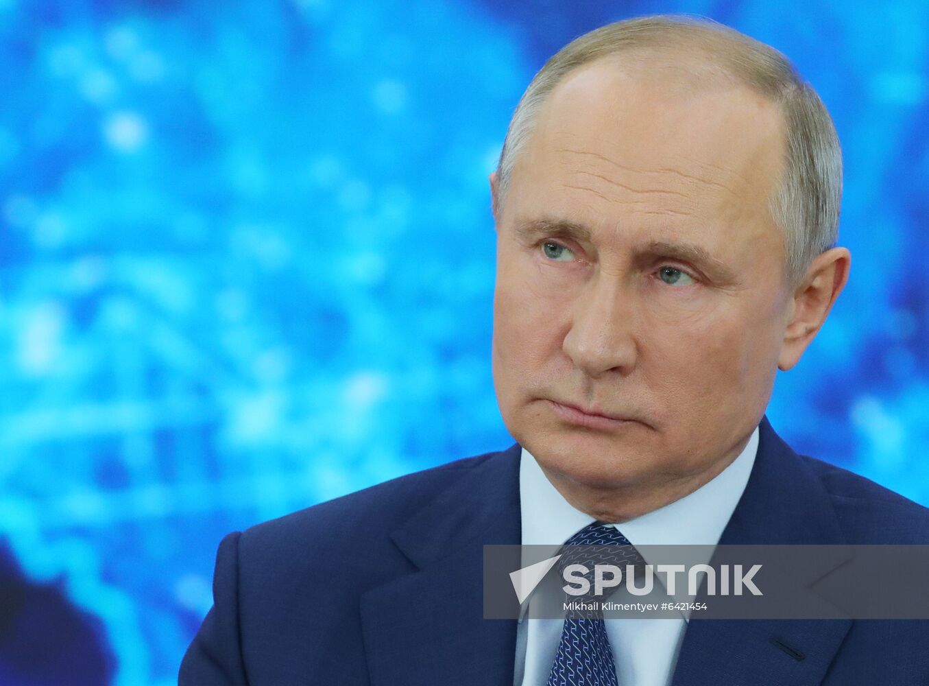 Russia Putin News Conference