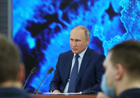 Russia Putin News Conference