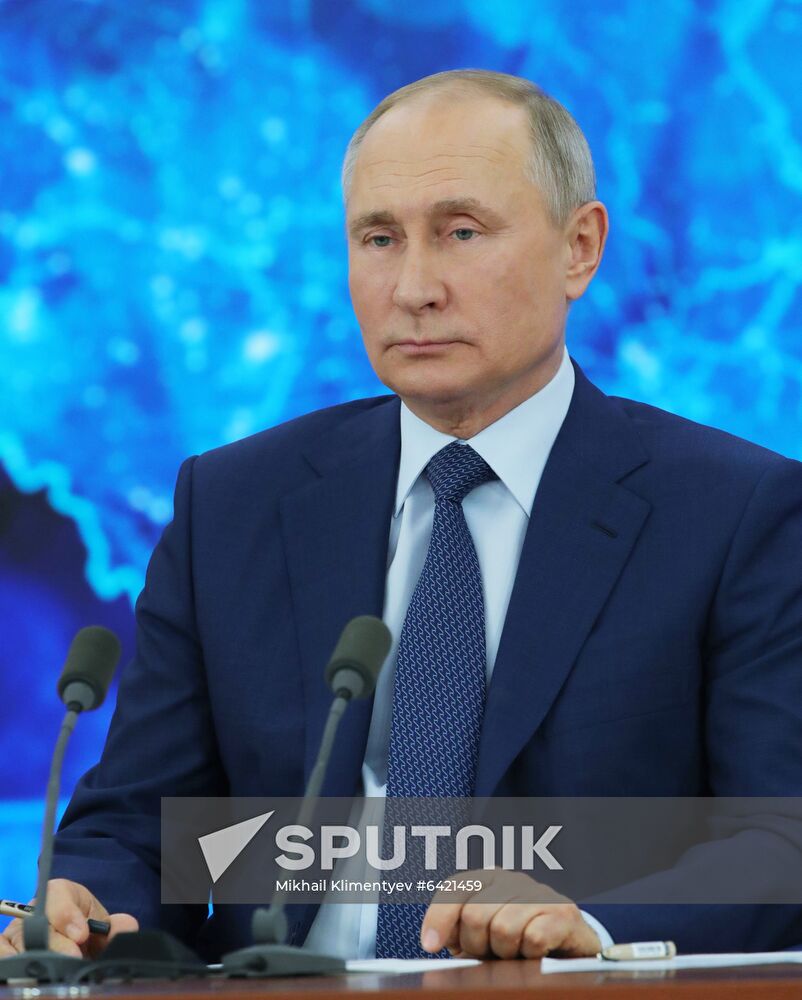 Russia Putin News Conference