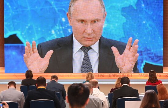 Russia Putin News Conference