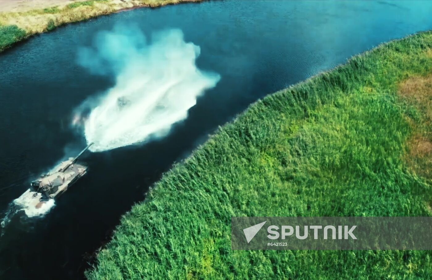 Russia First Floating Tank