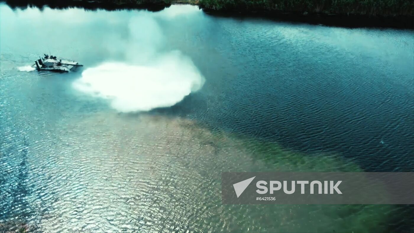 Russia First Floating Tank