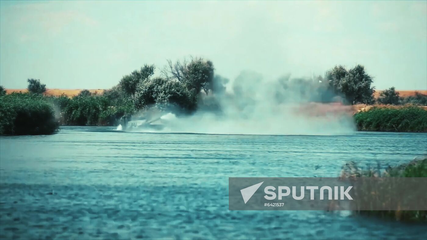 Russia First Floating Tank