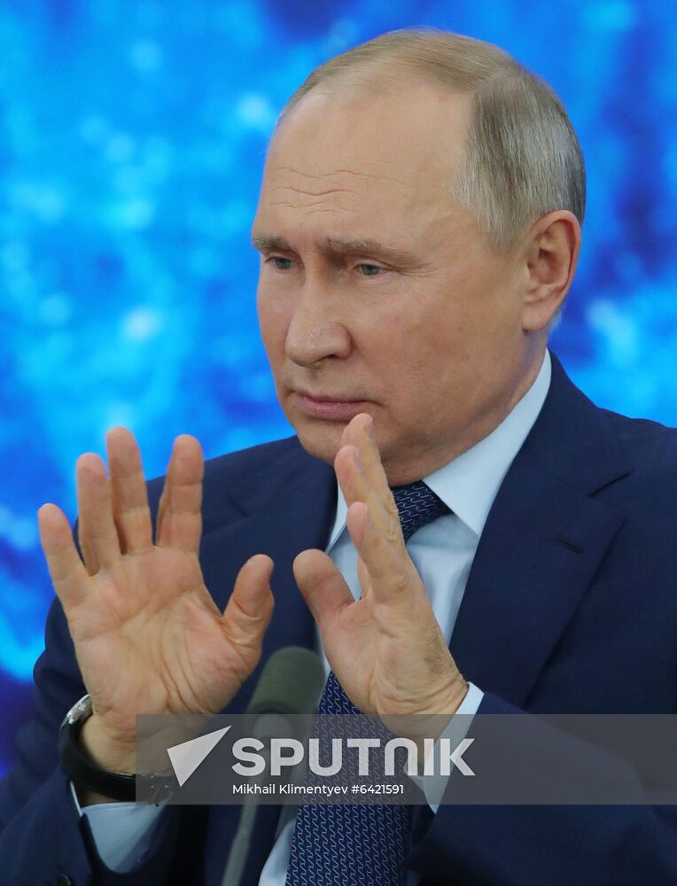 Russia Putin News Conference