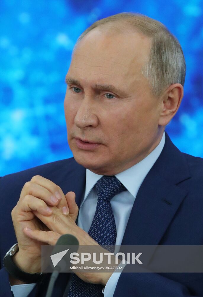 Russia Putin News Conference