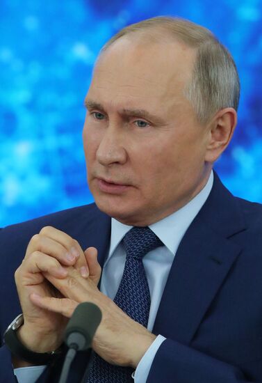 Russia Putin News Conference