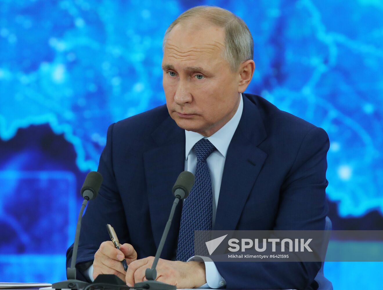 Russia Putin News Conference