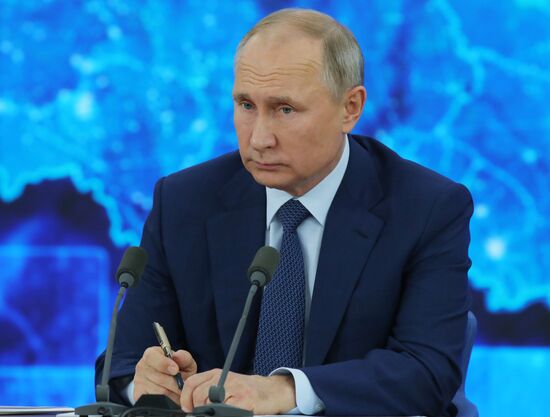 Russia Putin News Conference