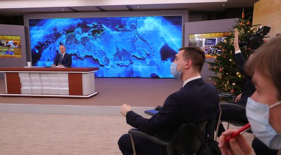 Russia Putin News Conference