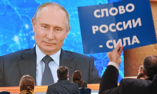 Russia Putin News Conference