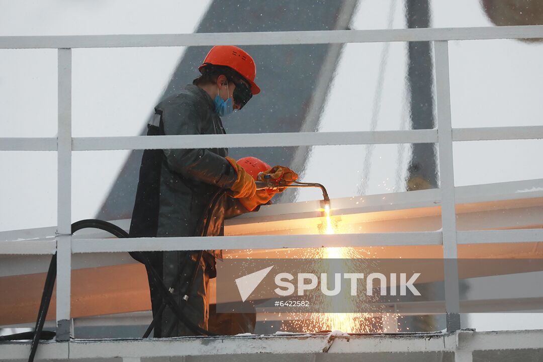 Russia North Pole Platform Ship