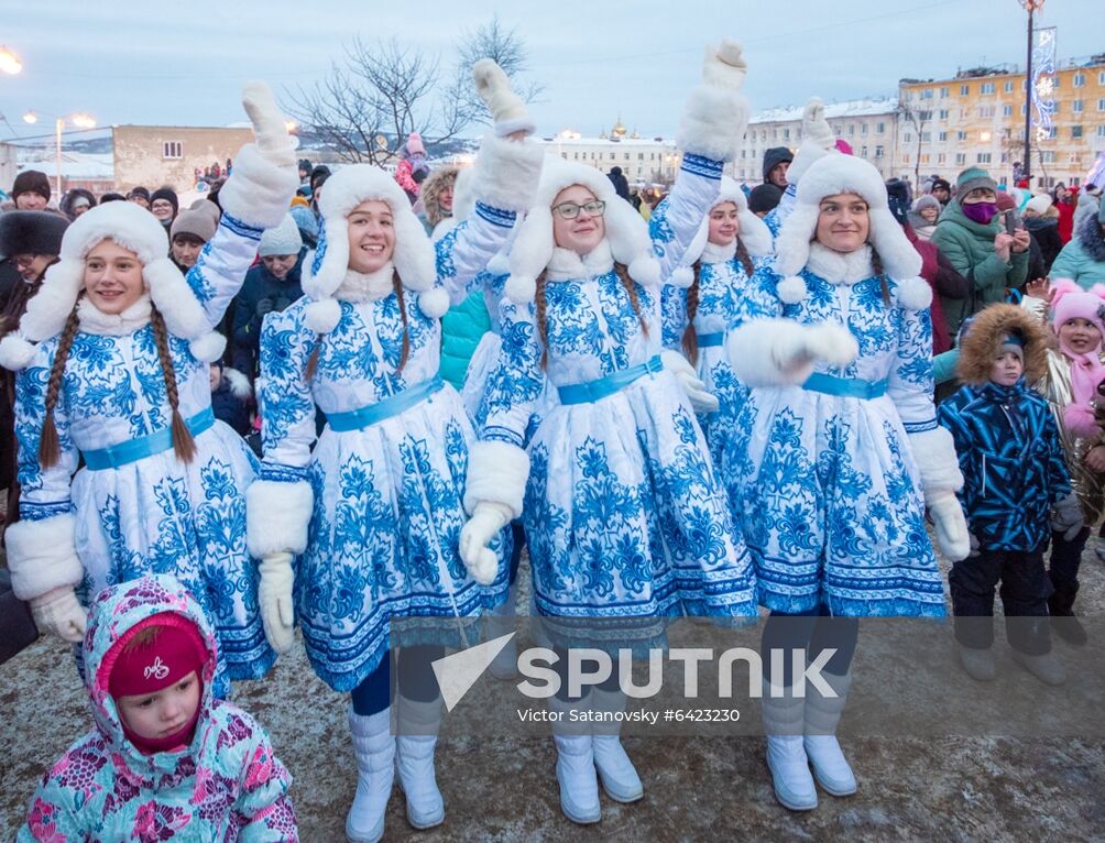 Russia New Year Preparations