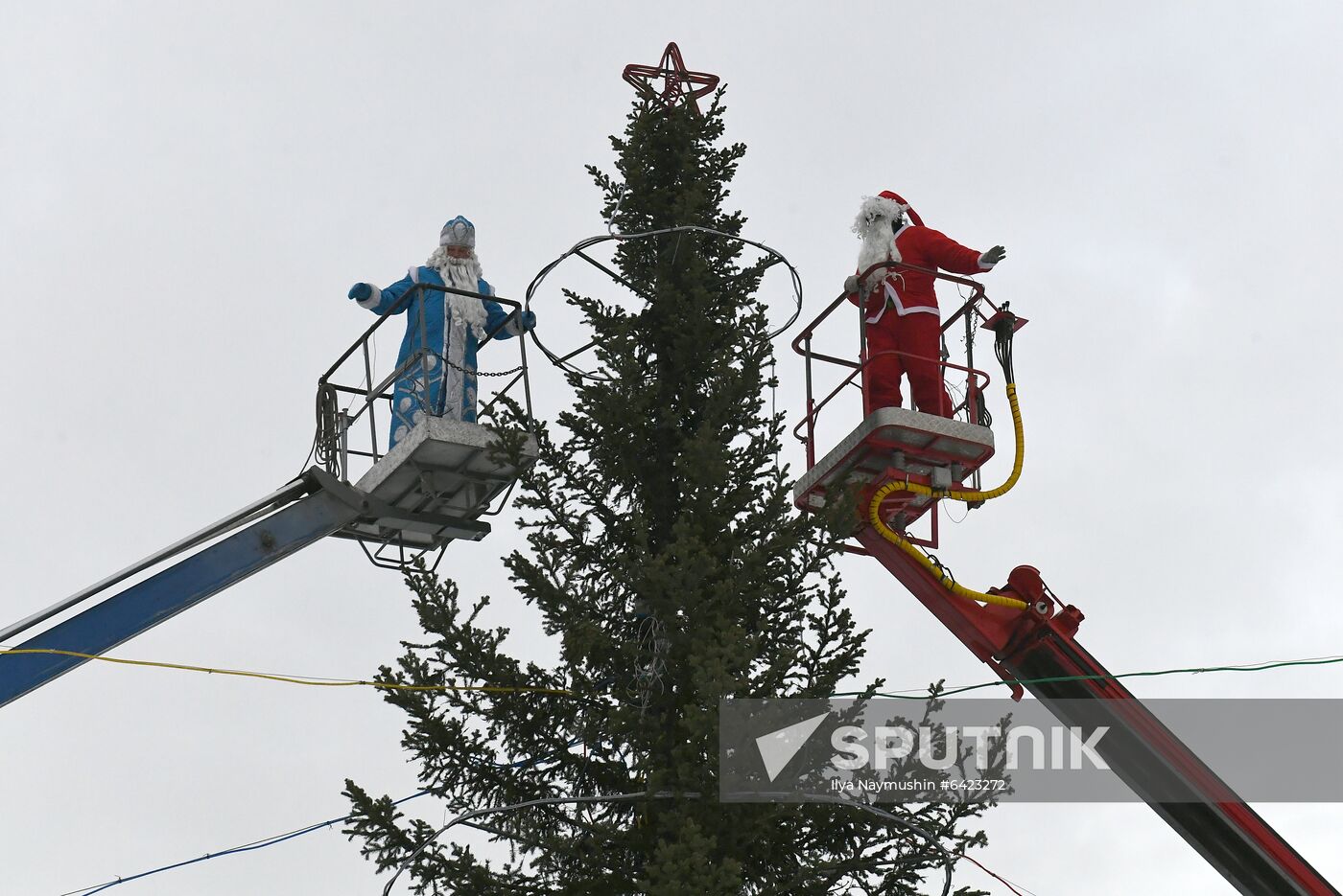 Russia New Year Preparations