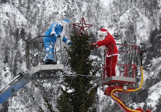 Russia New Year Preparations