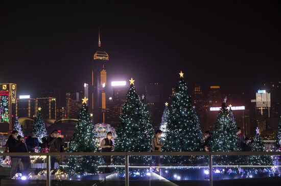 China Christmas Preparations