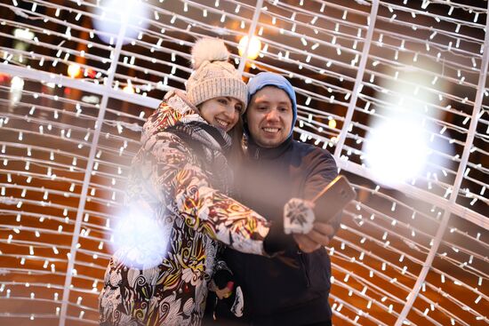 Russia New Year Preparations