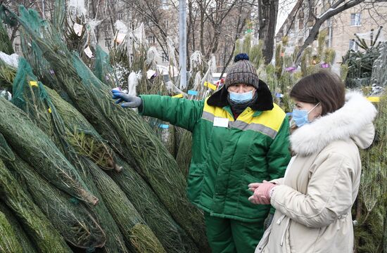 Russia New Year Preparations