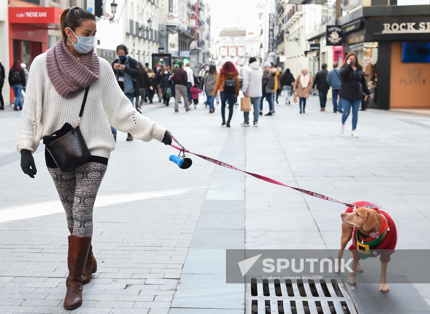 Spain New Year Preparations
